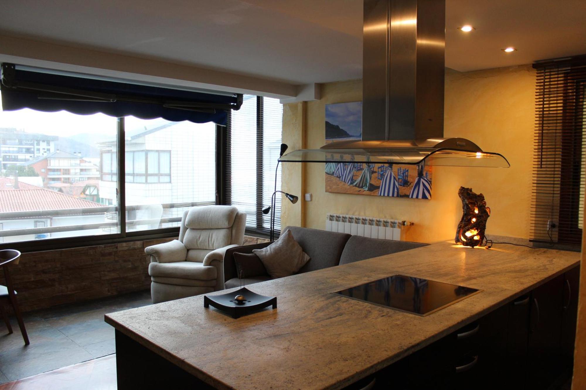 Apartamentos Zarautz Playa, Con Piscina Y Garaje Dış mekan fotoğraf